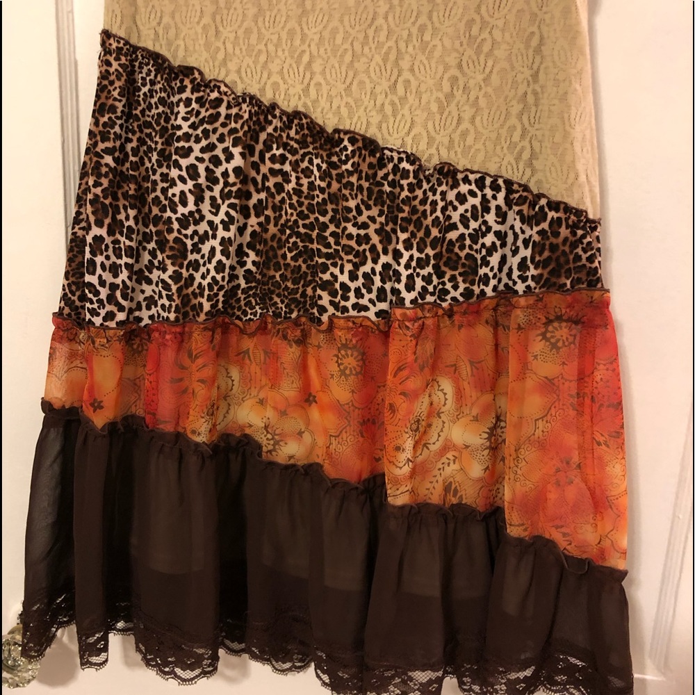 Skirt Size small Beautiful for fall. NWT
